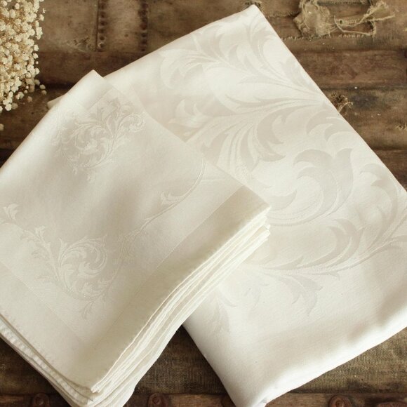 Vintage Tablecloth And Eight Napkins Set, White Damask Table Linens - Picture 1 of 10